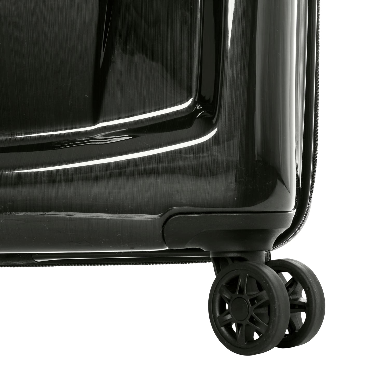 Close-up of 360-degree multi-directional dual spinner wheels on Samsonite Winfield 2 luggage